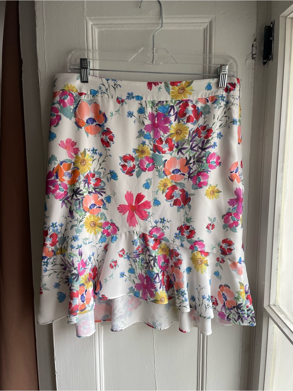 Marciano White High-Low Floral Ruffle Skirt with Pink, Yellow & Blue Blooms
